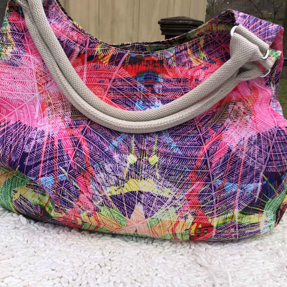 B2g1 Kipling Multicolor Shoulder Bag - image 5